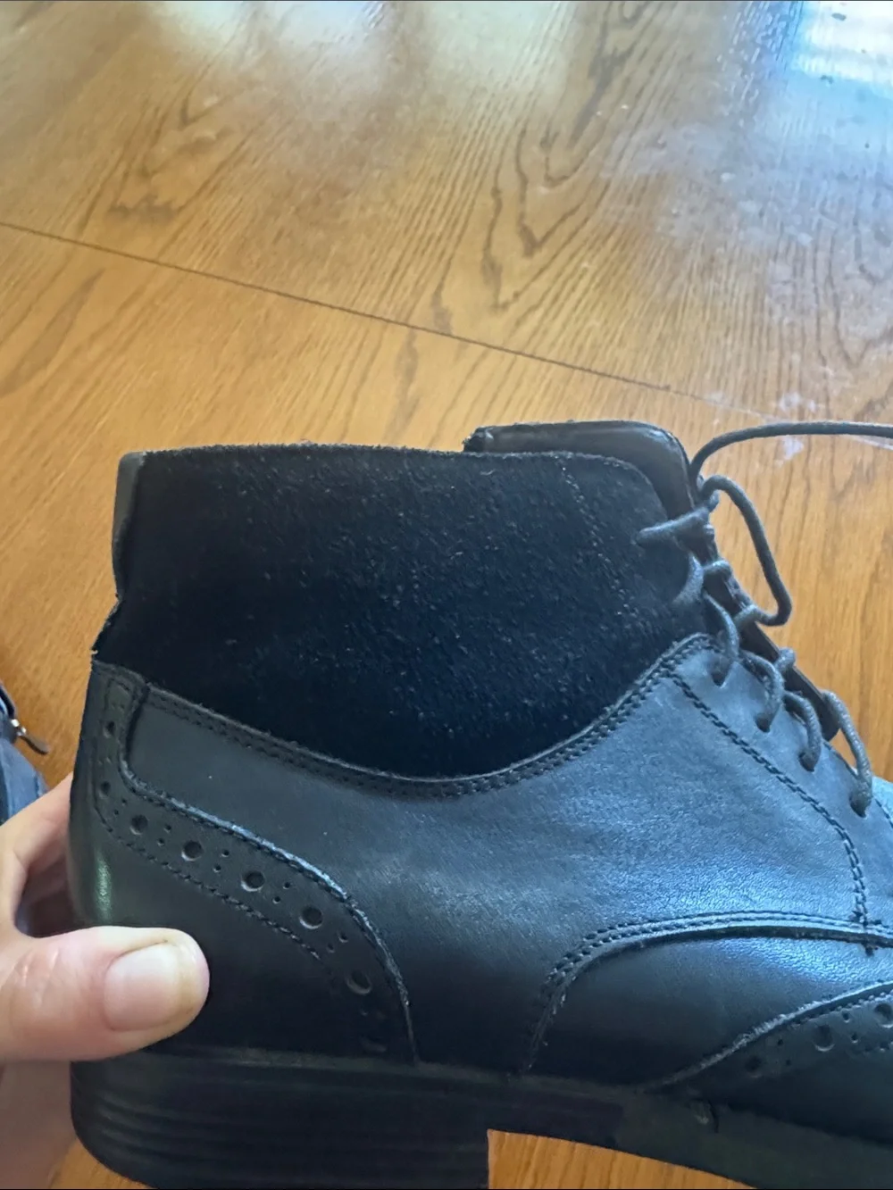 Classic Men’s Black Leather Wingtip Boots
